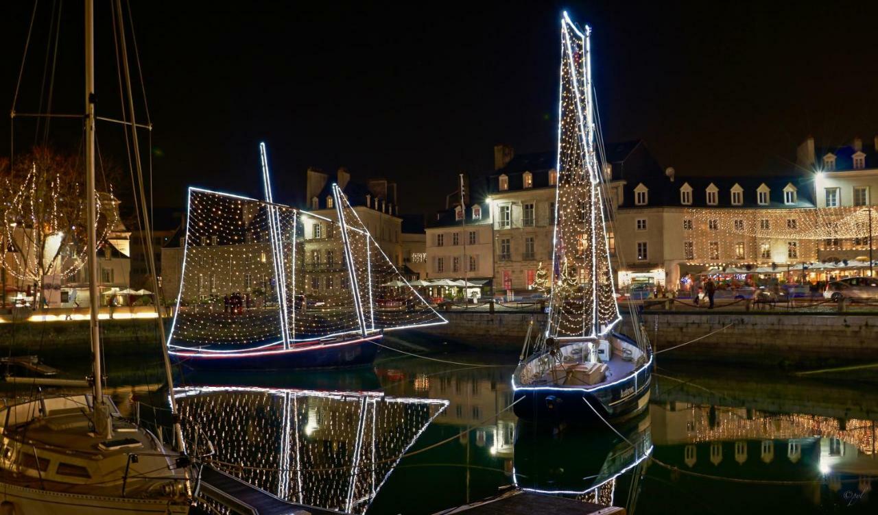 T2 Parking A Reserver Wi-Fi 10' A Pied Du Port Vannes Eksteriør billede